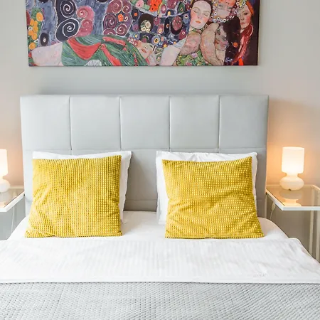 Super-apartamenty Old Market Apartment *